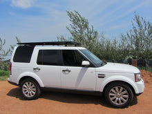 Load image into Gallery viewer, Land Rover LR3/LR4 K9 Roof Rack Kit