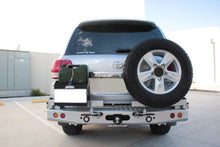 Load image into Gallery viewer, DOBINSONS REAR BUMPER WITH SWING OUTS FOR TOYOTA LANDCRUISER 200 SERIES 2008 TO 2021 (BW80-4105)