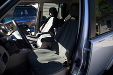 Load image into Gallery viewer, Land Rover Discovery 4 Seat Covers