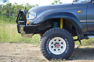 DOBINSONS CLASSIC BLACK FRONT BULLBAR FOR TOYOTA LAND CRUISER 80 SERIES