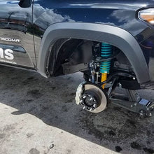 Load image into Gallery viewer, DOBINSONS 1.5″ TO 3.0″ SUSPENSION KIT FOR 2005 TO 2022 TACOMA 4×4 DOUBLE CABS