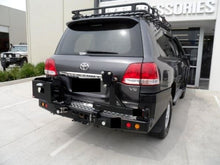 Load image into Gallery viewer, DOBINSONS REAR BUMPER WITH SWING OUTS FOR TOYOTA LANDCRUISER 200 SERIES 2008 TO 2021 (BW80-4105)