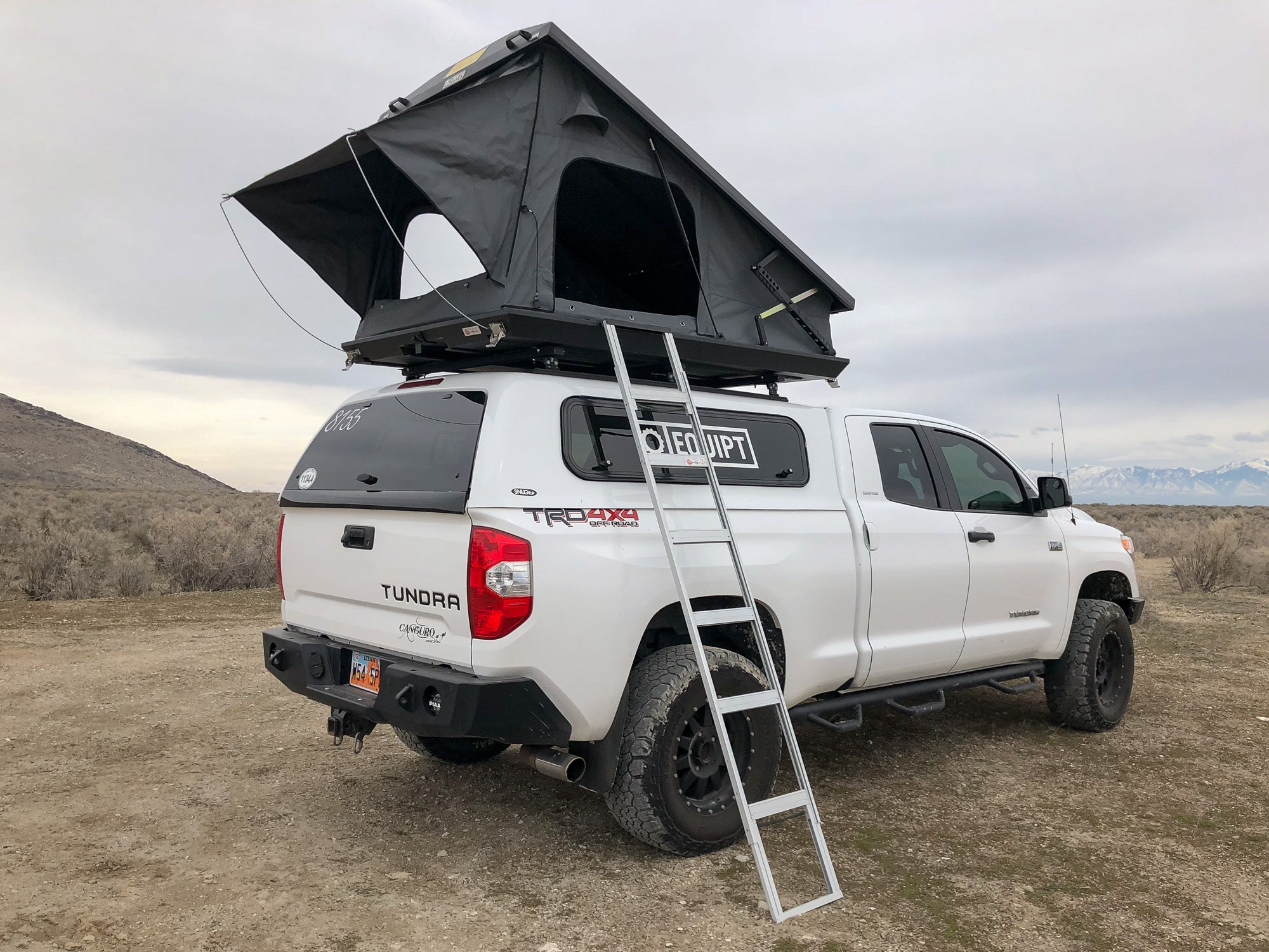 Eezi-Awn Stealth Hard Shell Roof Top Tent – TGM Overland Outfitters